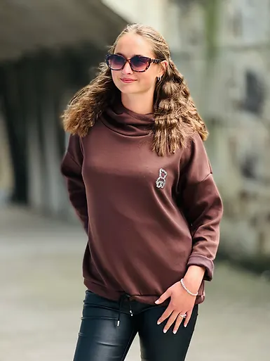 MIKINA S MEDVIDKEM